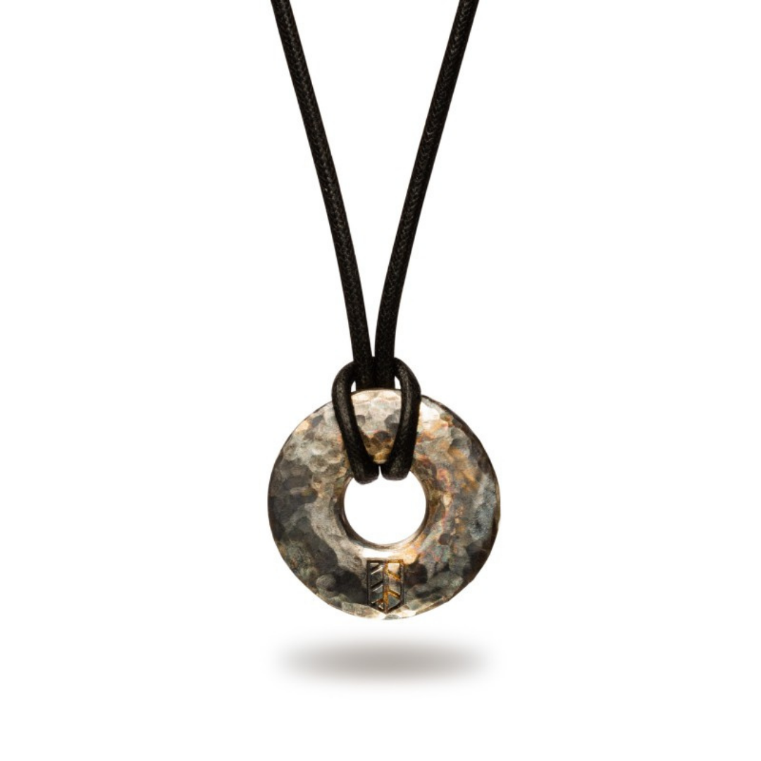 Artisan crafted Amor Fati Necklace - Scars - Bleu Nomade Made in Italy following traditional jewelry techniques.